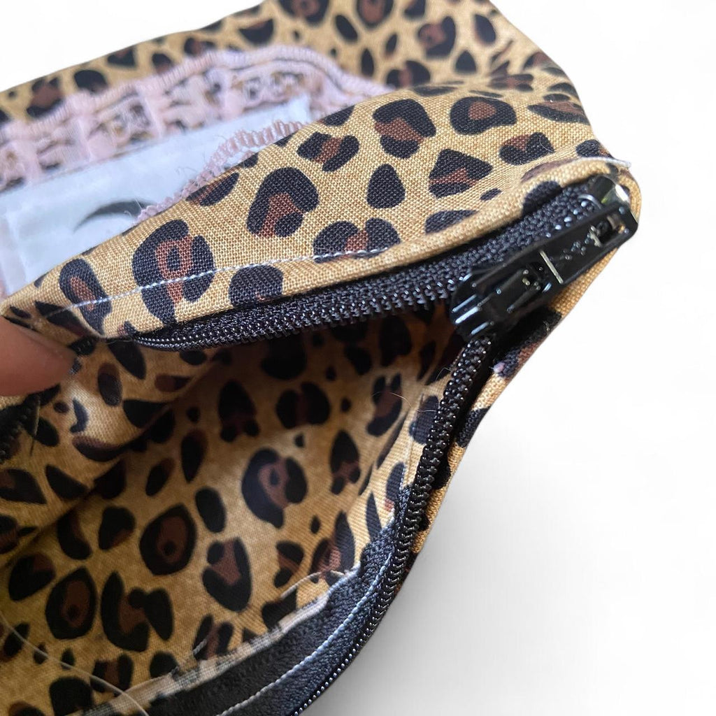 handmade patch zipper bag 🌟